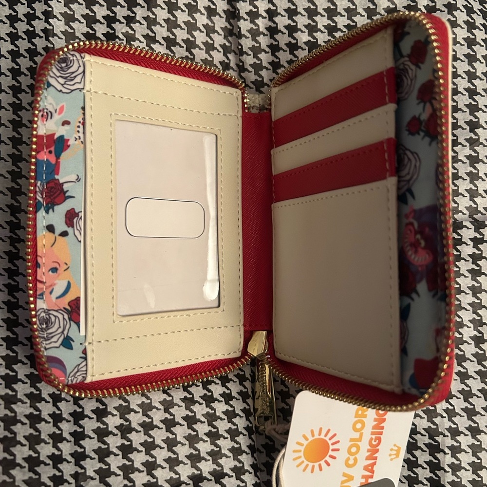 Loungefly Disney Alice in Wonderland Color Changing Roses Zip Wallet - Picture 6 of 9